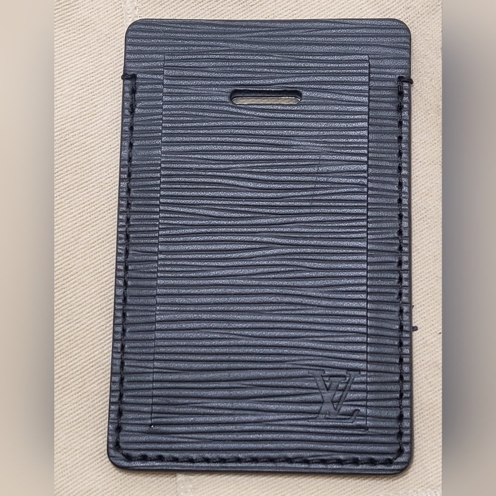 Louis vuitton luggage tag
